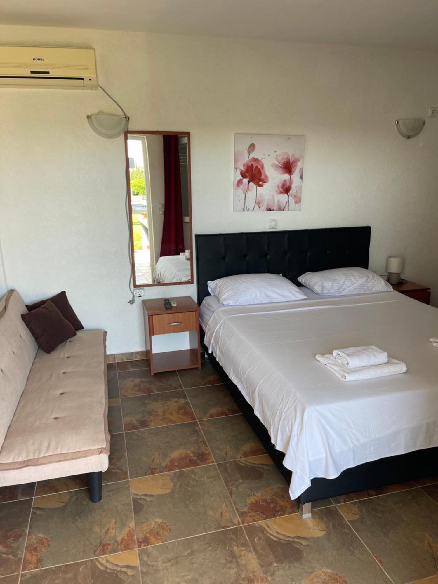 Lux Sereno Village Ulcinj Szoba fotó