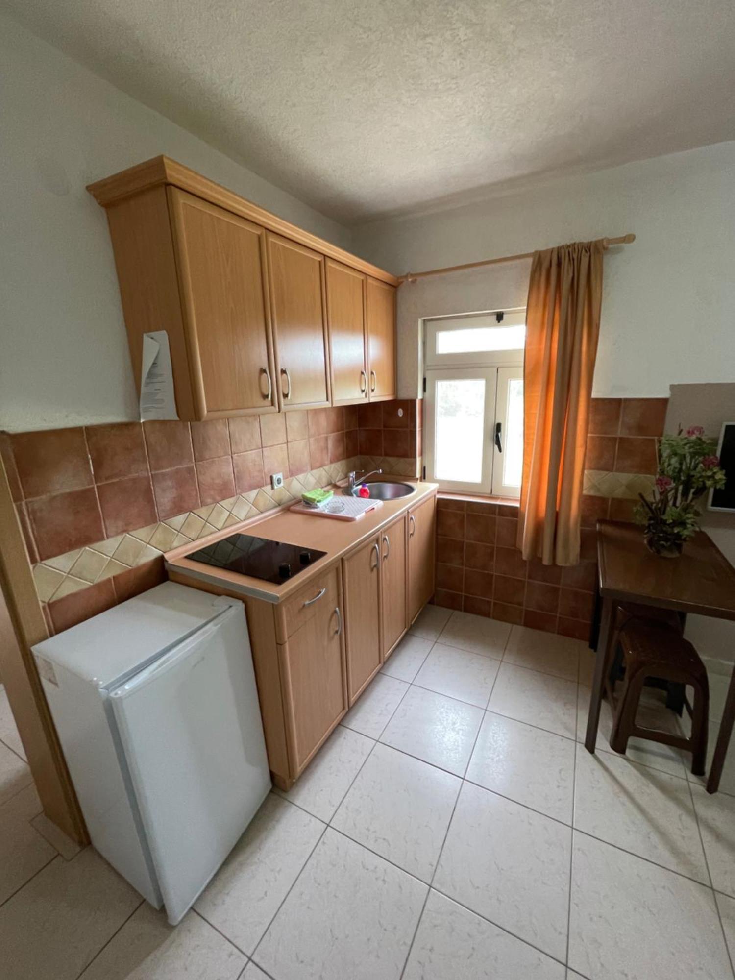 Lux Sereno Village Ulcinj Szoba fotó